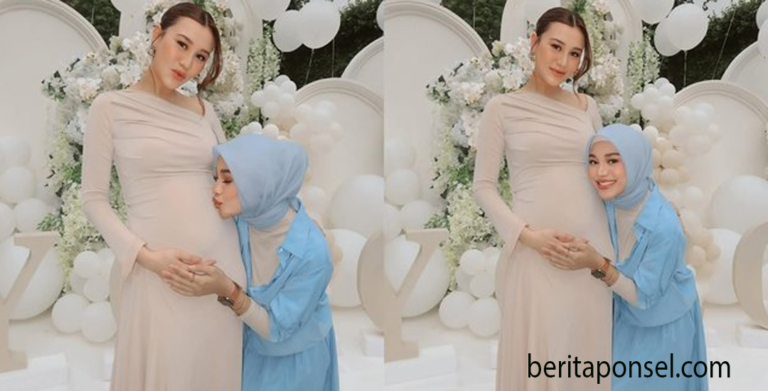 Aurel Hermansyah Cium Perut Aaliyah di Gender Reveal